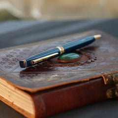 Gift Set Lapis Bard Contemporary Gold Trims Ballpoint Pen With Ducorium Wallet Blue With Gold Trim