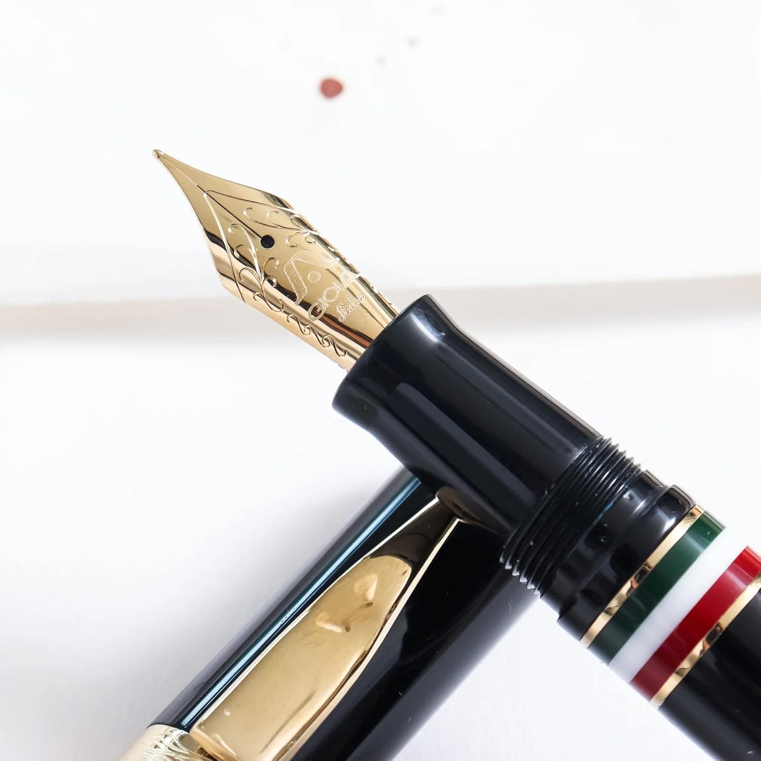 GIOIA Partenope Fountain Ink Pen and Rollerball Pen with an Interchangeable Grip Section, Black Resin Barrel & Cap with Gold Plated Medium Nib and Trims