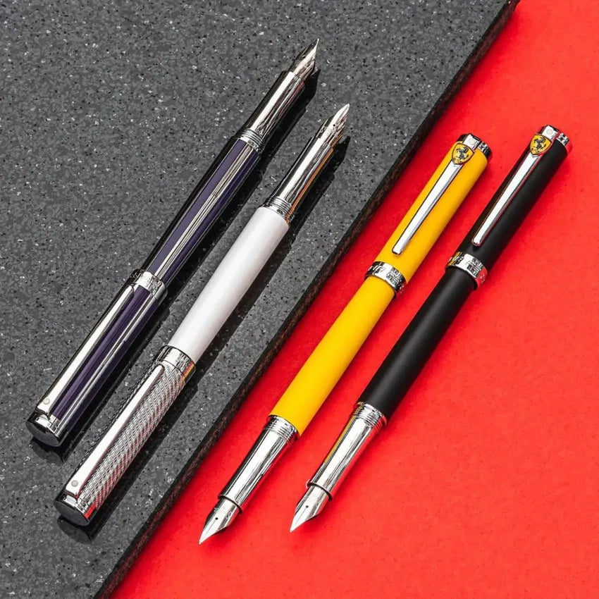 Sheaffer Intensity 9240 White Barrel Fountain Pen