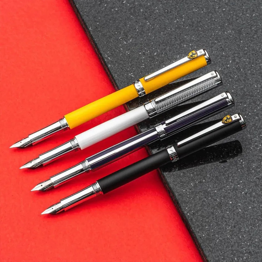 Sheaffer Intensity 9240 White Barrel Fountain Pen